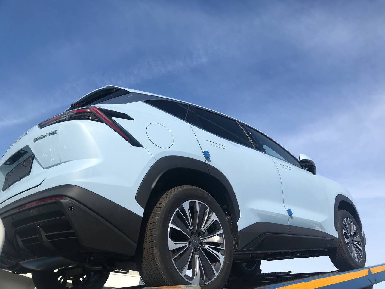 tg: Вот это новый серый или старый голубой? Не понять…