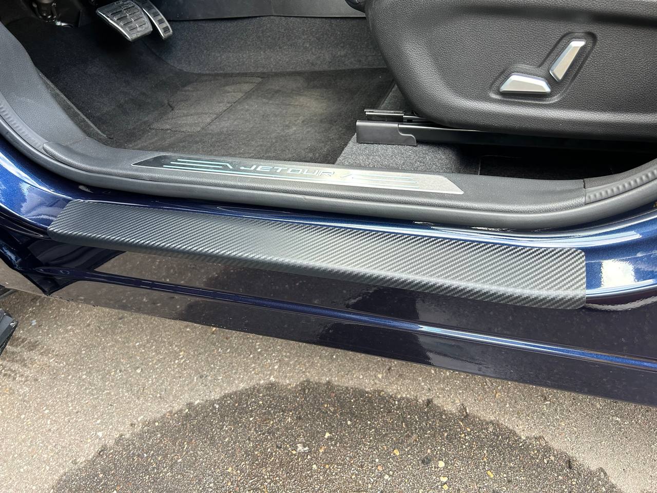 tg: Я на озоне купил наклейки под карбон, тоже как защита сойдёт