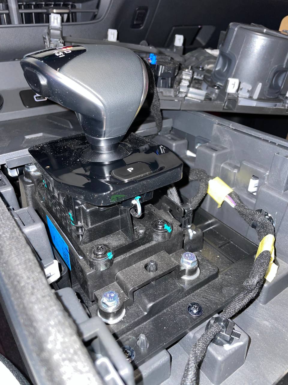 tg: Дружище, я правильно понимаю что добраться до подстаканников можно сня…