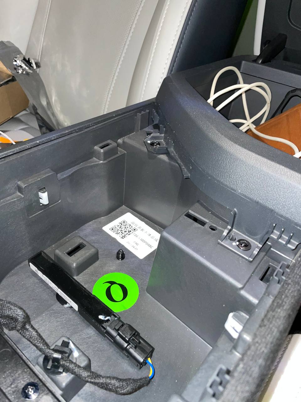 tg: Дружище, я правильно понимаю что добраться до подстаканников можно сня…