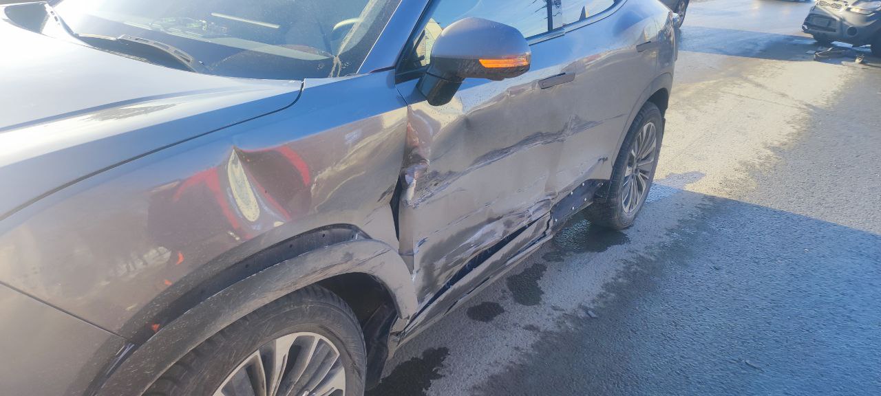 tg: На нахер ..3000пробег. минус бочина …наверное на полгода разбор пол…