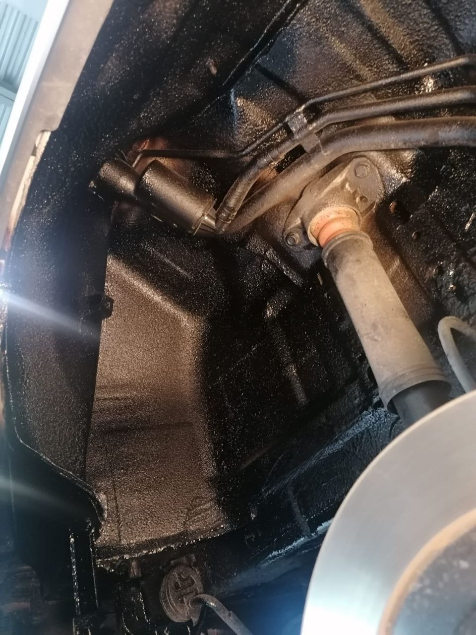 tg: С завода уже ржавая выходит что ли?))) По дну имею ввиду ))