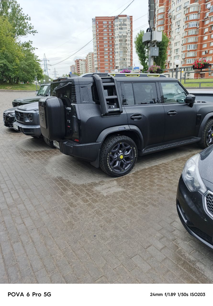 tg: Костя, прекрати! Уровень брутальность зашкаливает 😂🤘😎