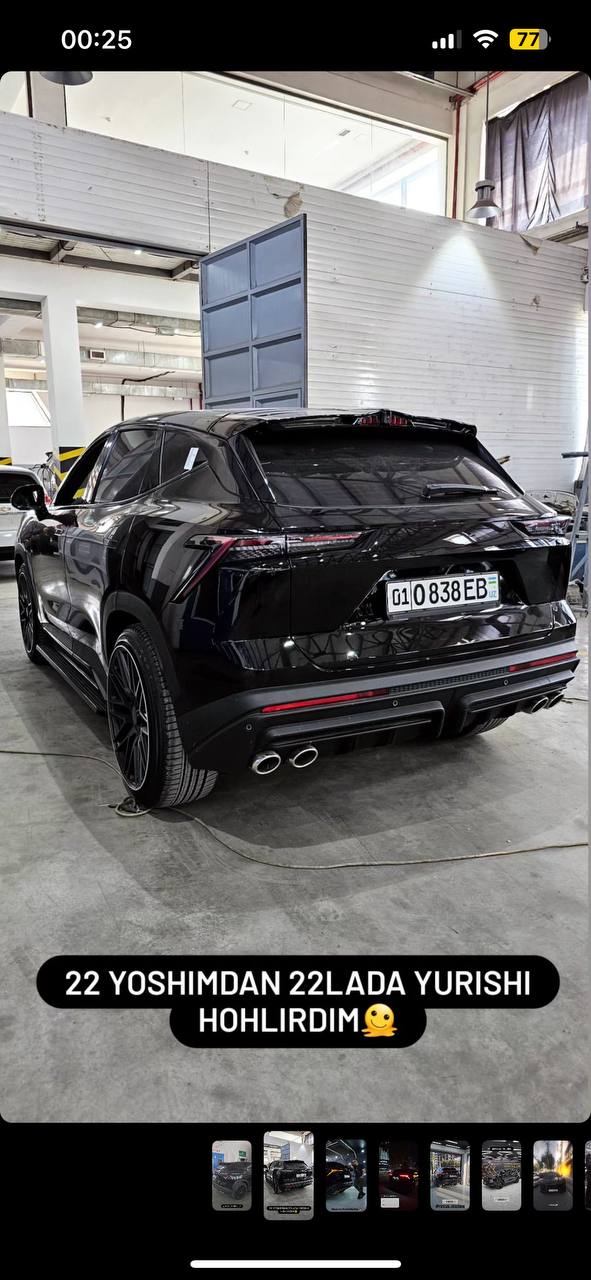 tg: Он как бы и белый а вроде и серый