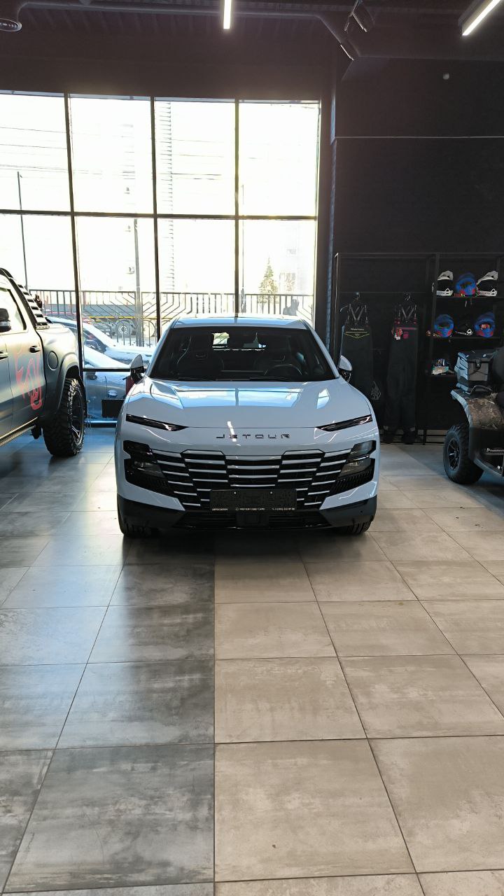 tg: Скиньте пожалуйста фото своих светло серых машин, выбираю между цветам…