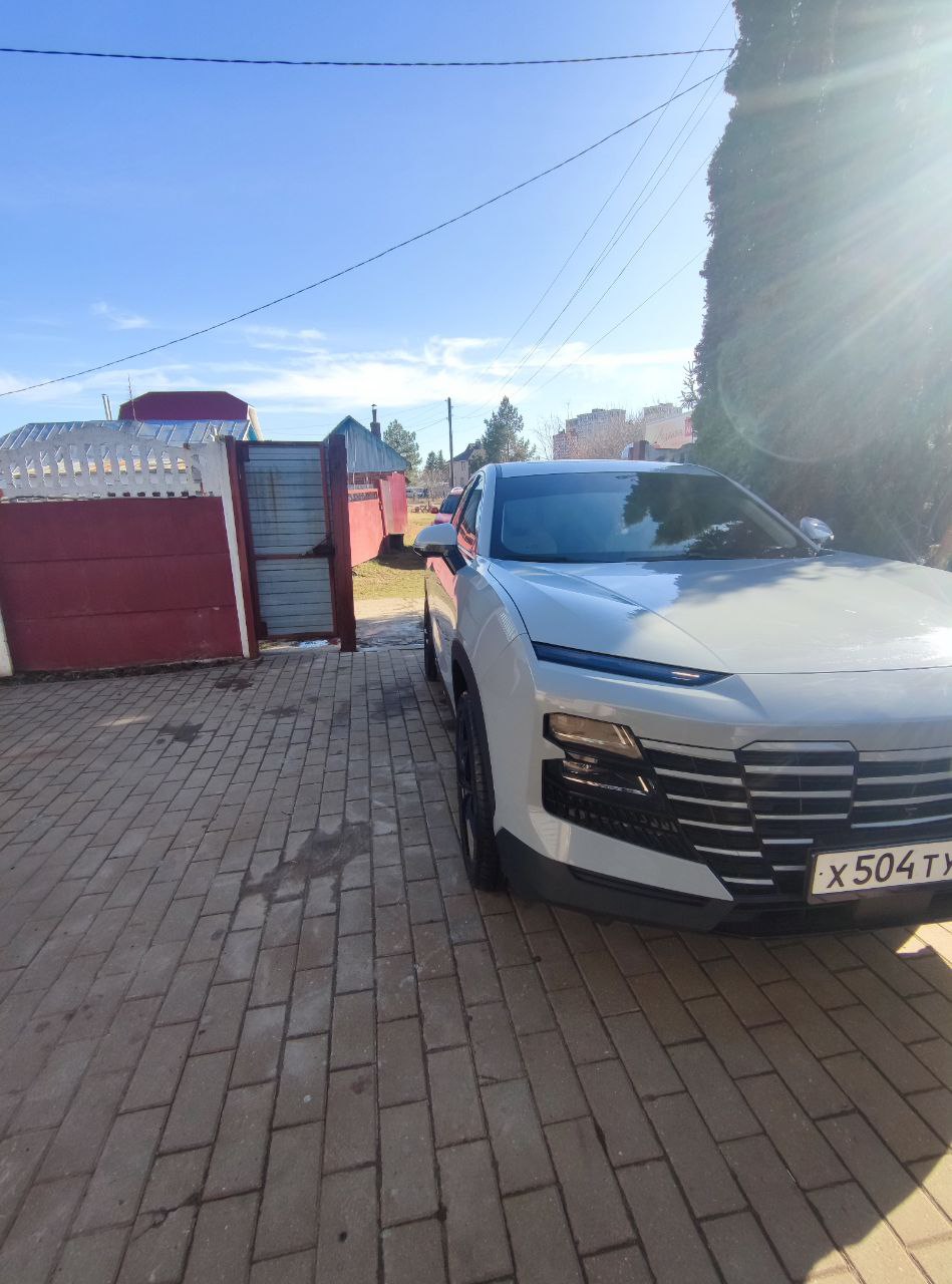 tg: Резина как будто в масляной ванне пролежала) всегда блЯстит😁👌🏻