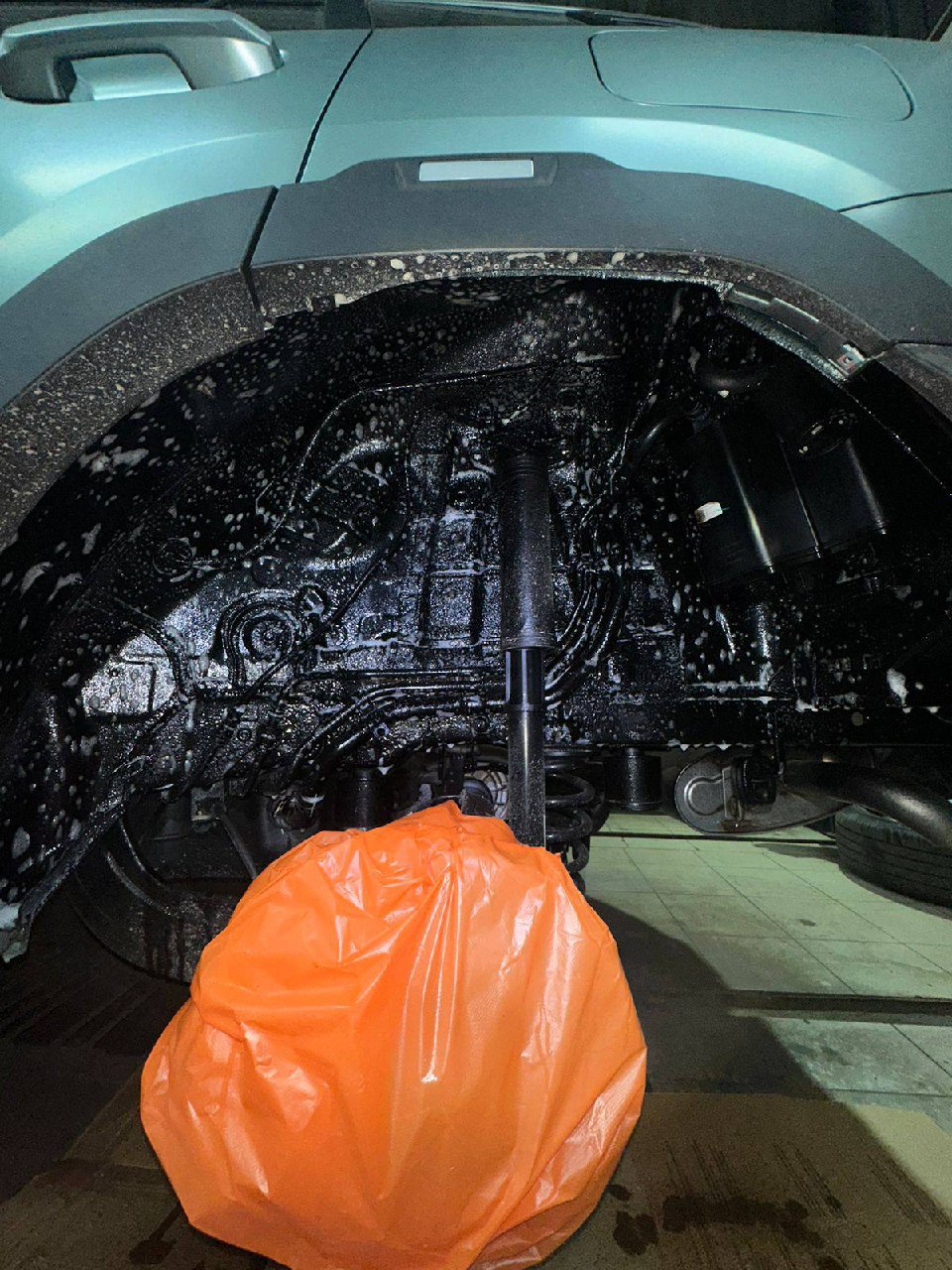 tg: Кто даст совет по шумоизоляции под подкрылки? В Т1 Как прикреплять? М…